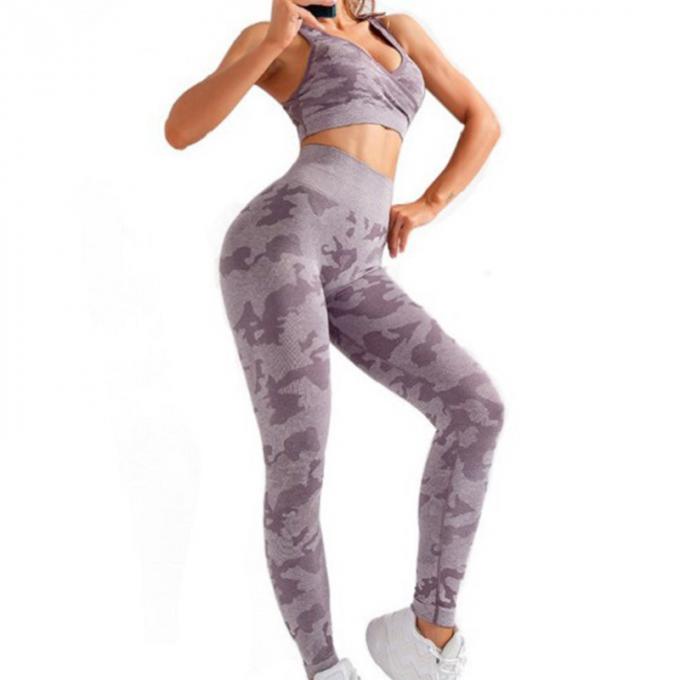 Les femmes d'ensemble de yoga gainent longtemps le survêtement courant serré d'ensemble de vêtements de sport de guêtres de yoga de forme physique