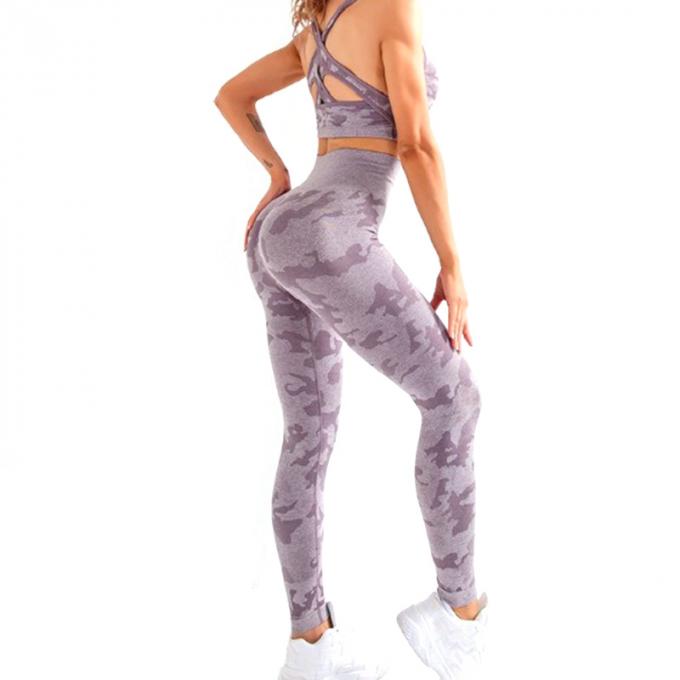 Les femmes d'ensemble de yoga gainent longtemps le survêtement courant serré d'ensemble de vêtements de sport de guêtres de yoga de forme physique