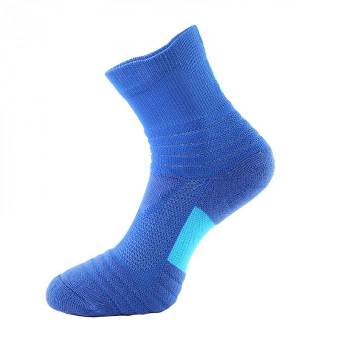 L'équipage confortable cogne les chaussettes respirables extérieures Customize de basket-ball de sports permise pour les hommes