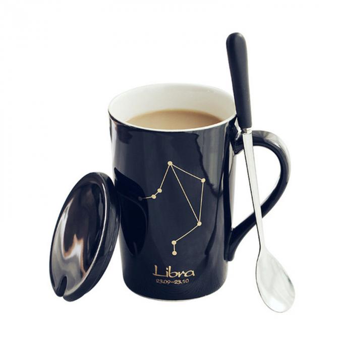 La coutume de haute qualité a imprimé 12 tasses en céramique de culbuteur de café de tasses de constellation avec de la matte de drinkware de couvercle et de cuillère multicolore