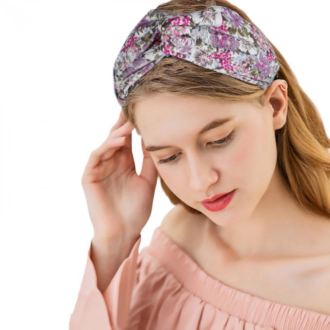 les femmes de ventes en gros façonnent à la robe principale les écharpes faites sur commande de logo