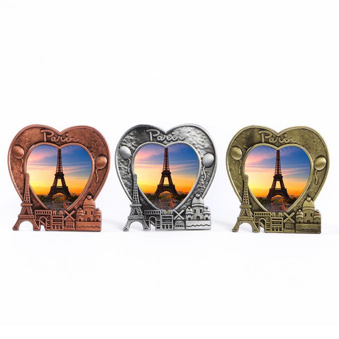cadre de tableau en forme de coeur en métal de cadeau de souvenir de Tour Eiffel de Paris France de paysage de coucher du soleil de l'amour 3D
